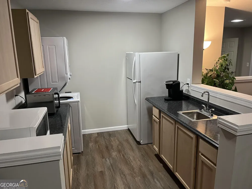 156 Lakeshore DR Braselton, GA 30517