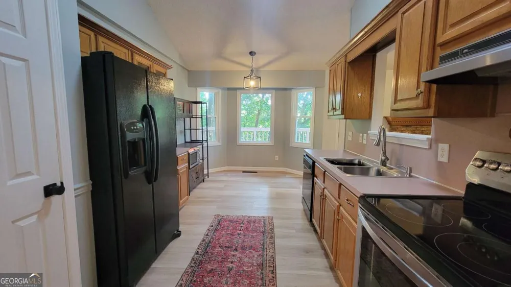 5131 Deer Path Ln Gainesville, GA 30507