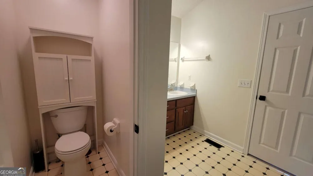 5131 Deer Path Ln Gainesville, GA 30507