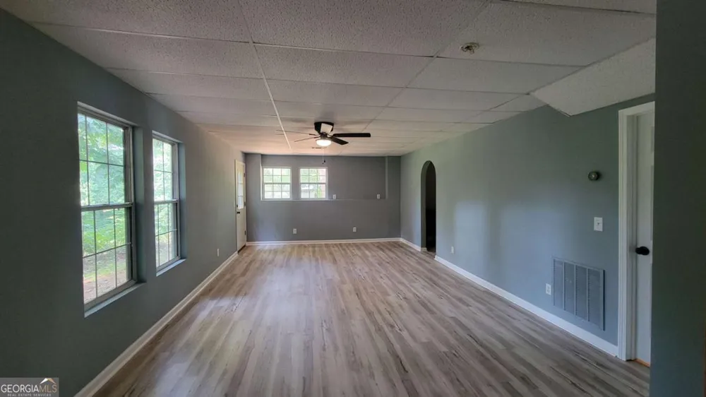 5131 Deer Path Ln Gainesville, GA 30507