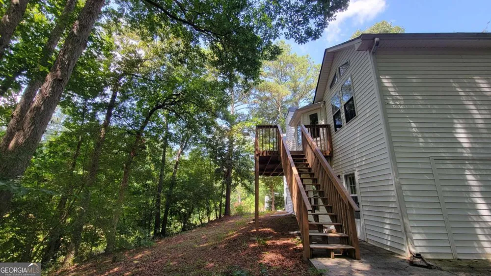 5131 Deer Path Ln Gainesville, GA 30507