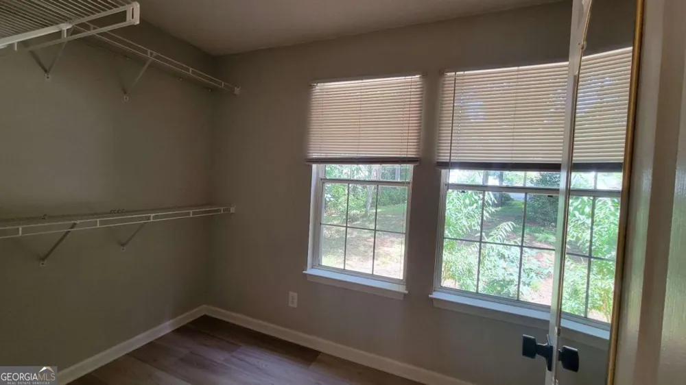 5131 Deer Path Ln Gainesville, GA 30507