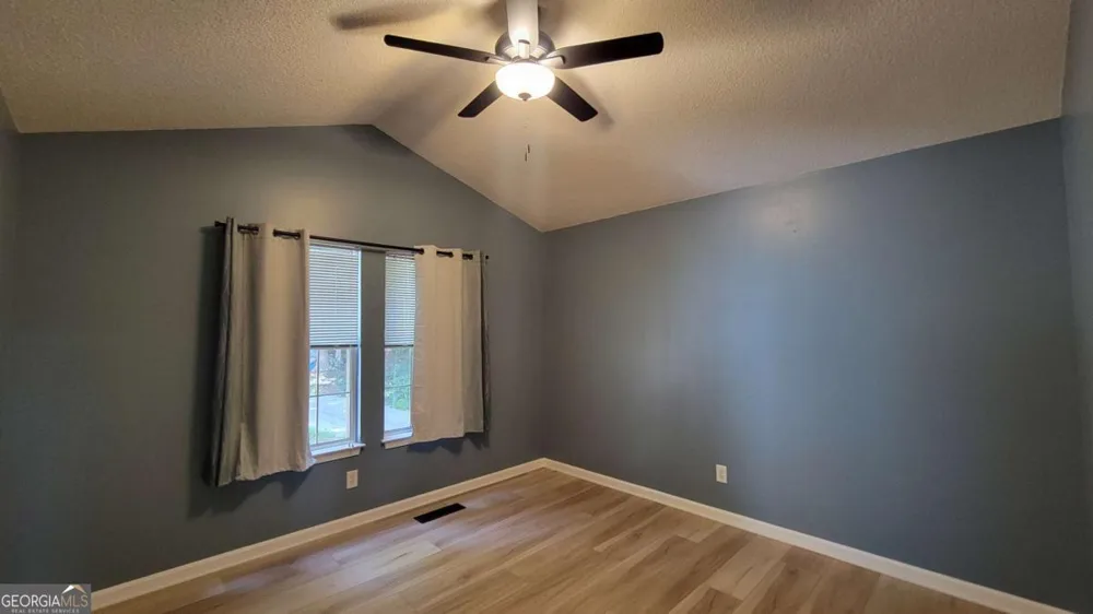 5131 Deer Path Ln Gainesville, GA 30507