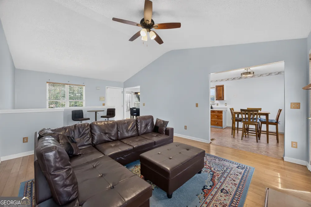 305 Bainbridge CIR Dallas, GA 30132