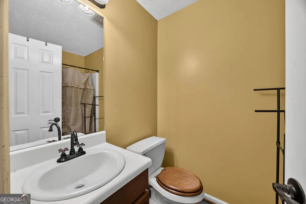 305 Bainbridge CIR Dallas, GA 30132