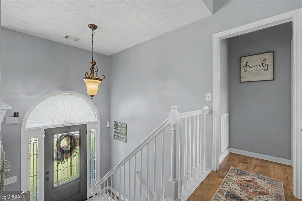 36 Valley Edge DR Rockmart, GA 30153