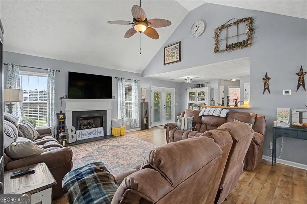 36 Valley Edge DR Rockmart, GA 30153