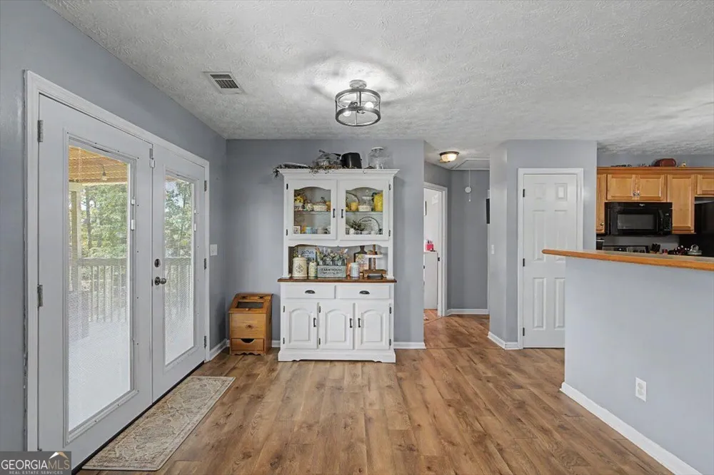 36 Valley Edge DR Rockmart, GA 30153