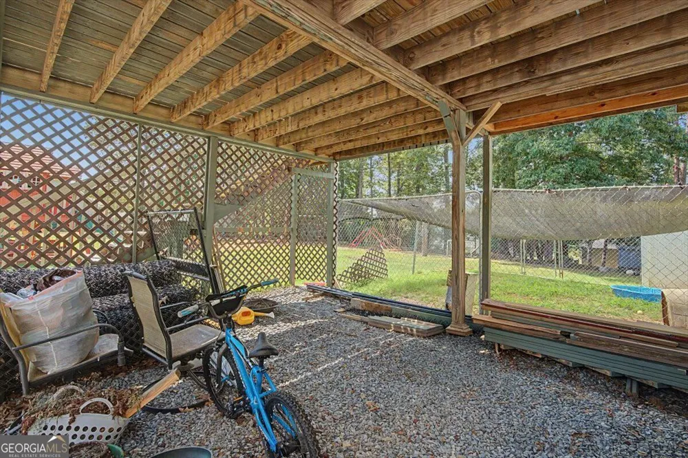36 Valley Edge DR Rockmart, GA 30153