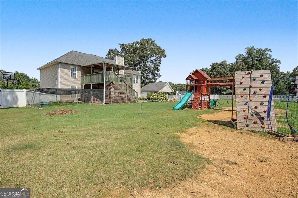 36 Valley Edge DR Rockmart, GA 30153