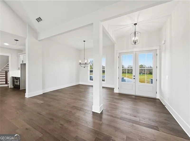 303 Eminence peak Rydal, GA 30171
