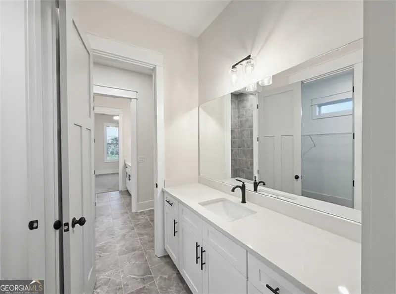 303 Eminence peak Rydal, GA 30171
