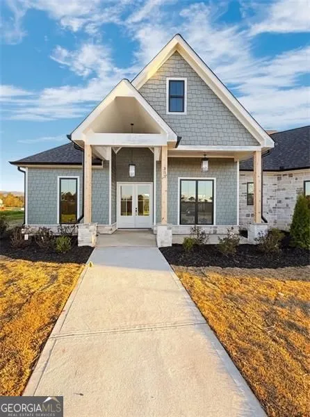 303 Eminence peak Rydal, GA 30171