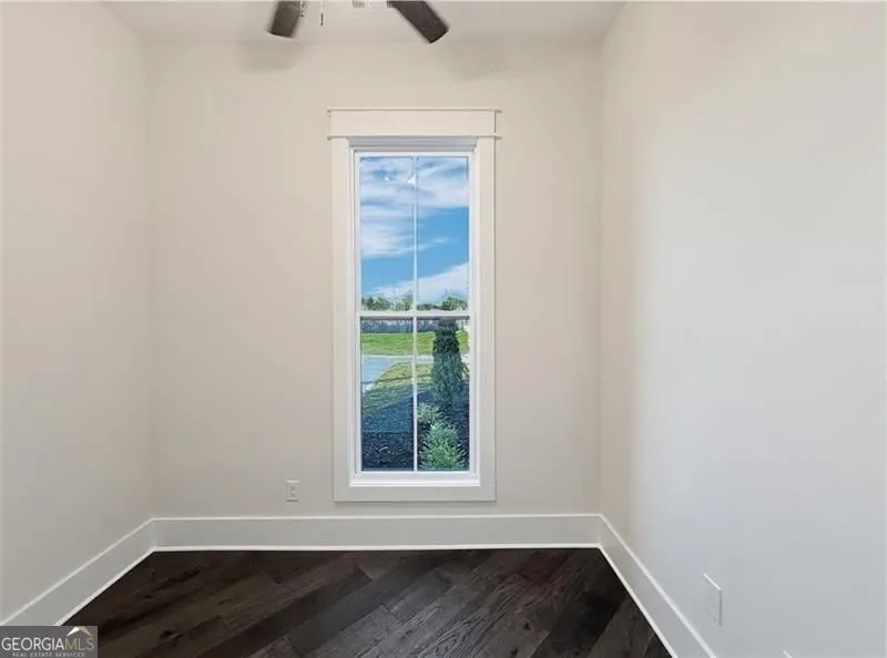 303 Eminence peak Rydal, GA 30171