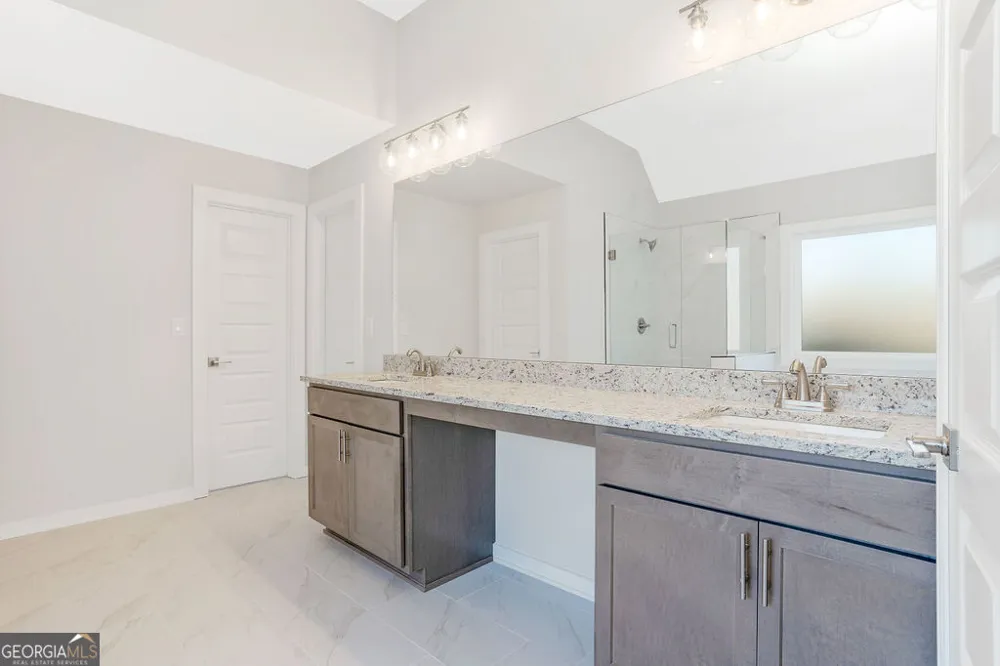 2576 Parkside WAY Gainesville, GA 30507