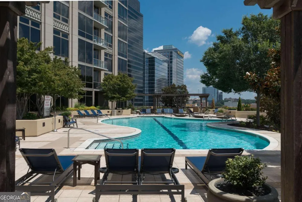 270 17th ST NW Atlanta, GA 30363