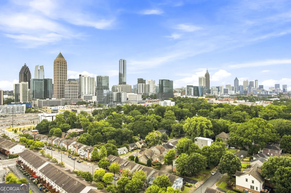 270 17th ST NW Atlanta, GA 30363