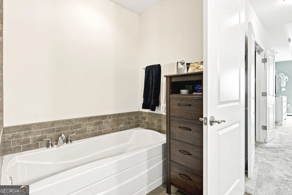 270 17th ST NW Atlanta, GA 30363