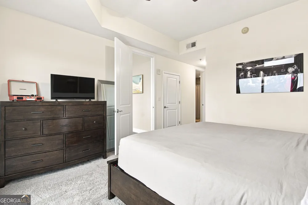 270 17th ST NW Atlanta, GA 30363