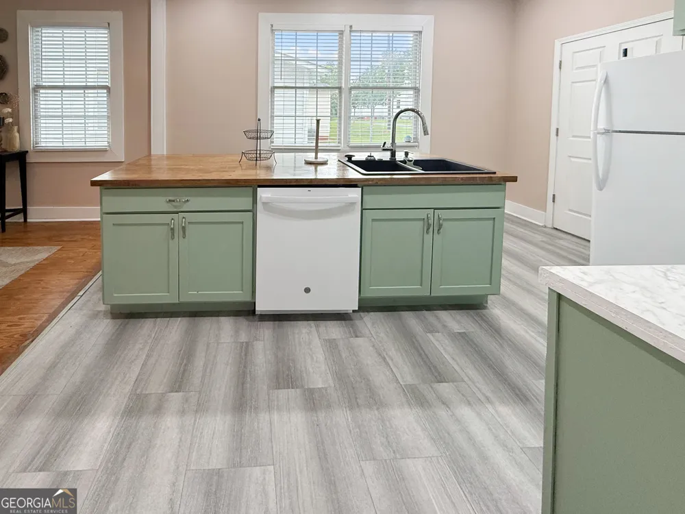 223 Schell AVE Macon, GA 31217