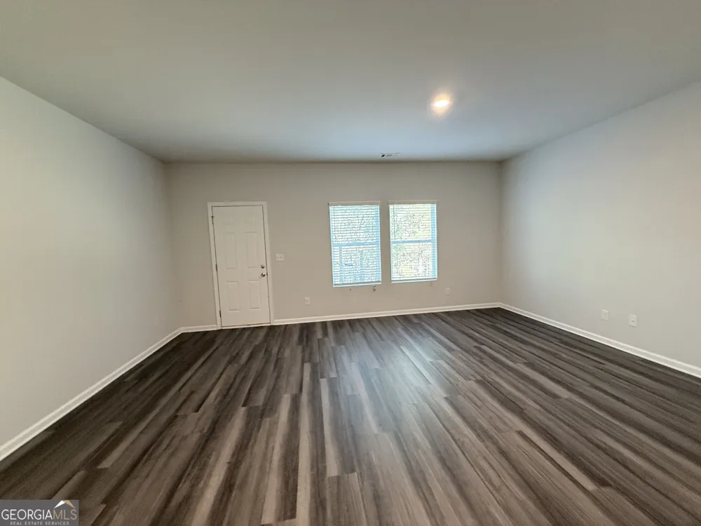 460 Oakwood DR NW Milledgeville, GA 31061