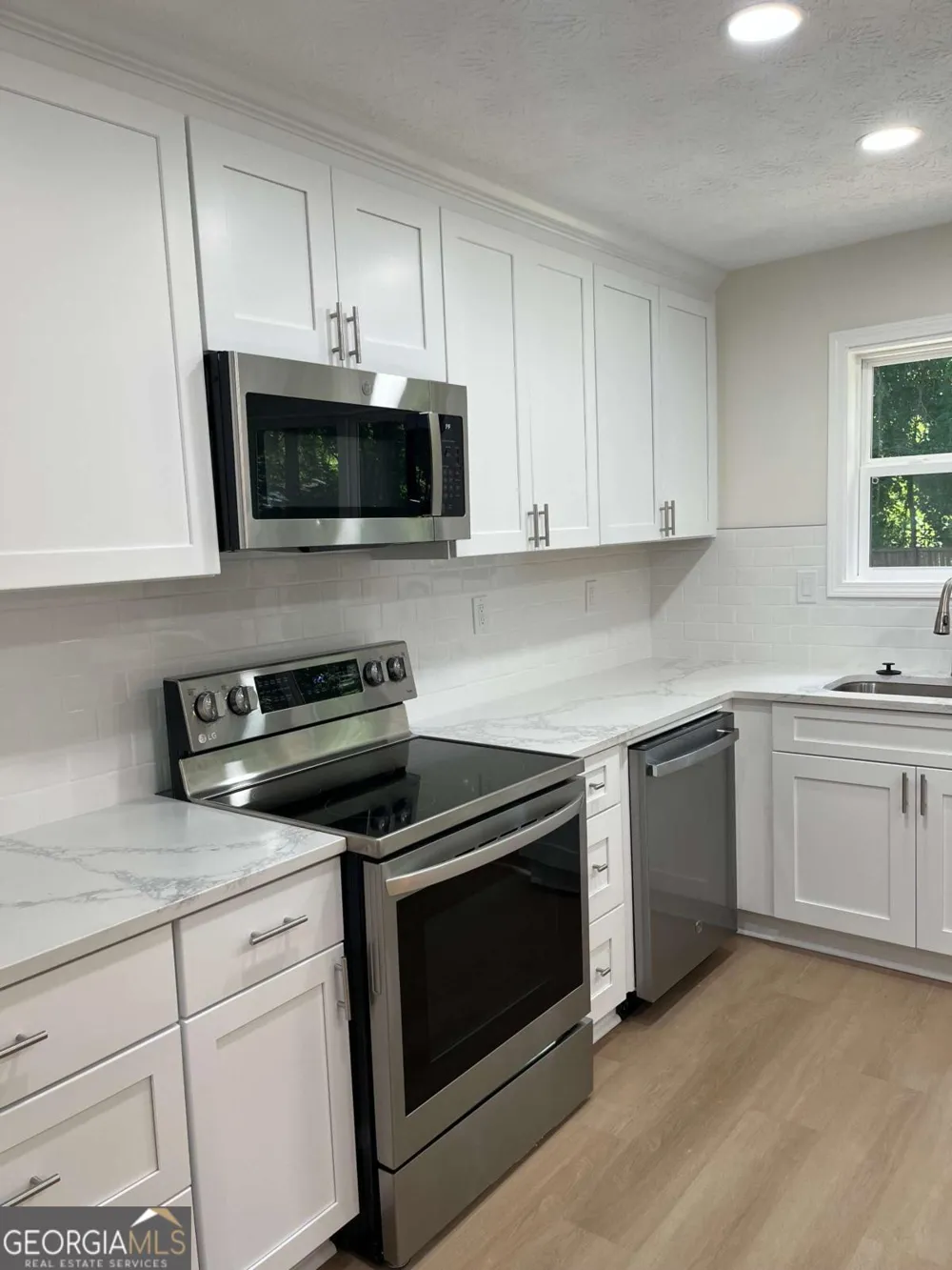 204 Groveland DR Peachtree City, GA 30269
