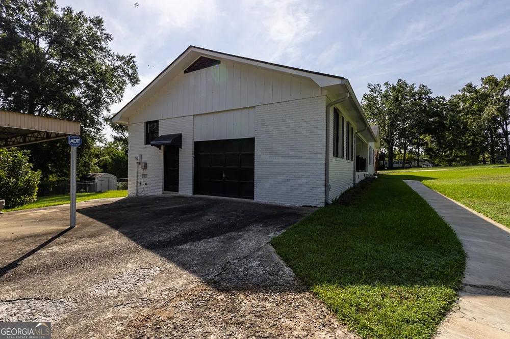 2197 N Jefferson ST NE Milledgeville, GA 31061
