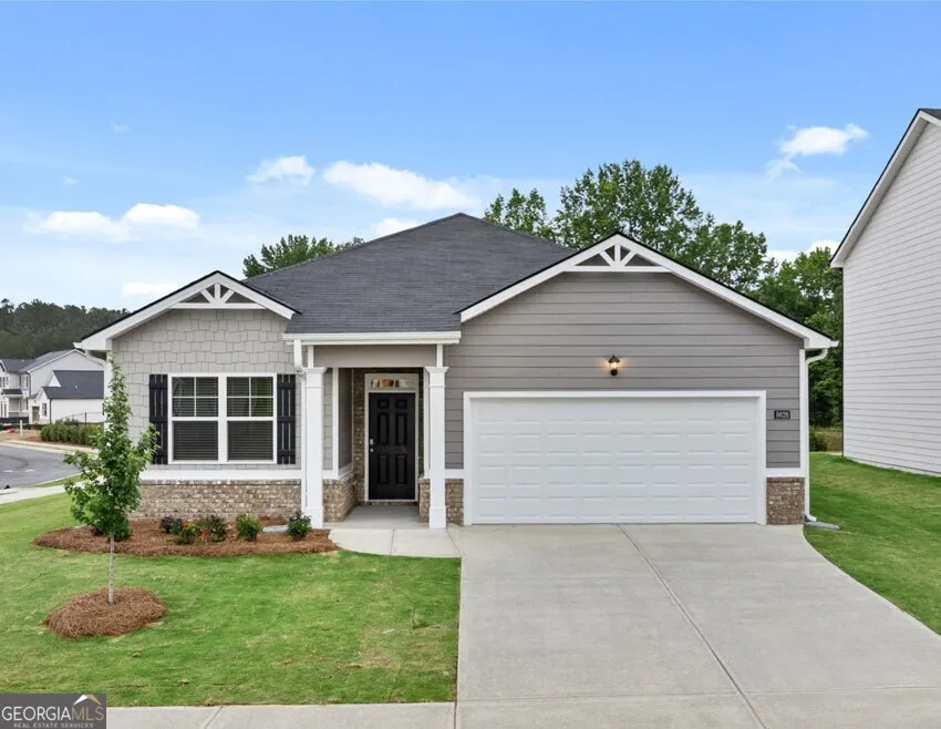 8555 Secretariat DR Lithonia, GA 30058