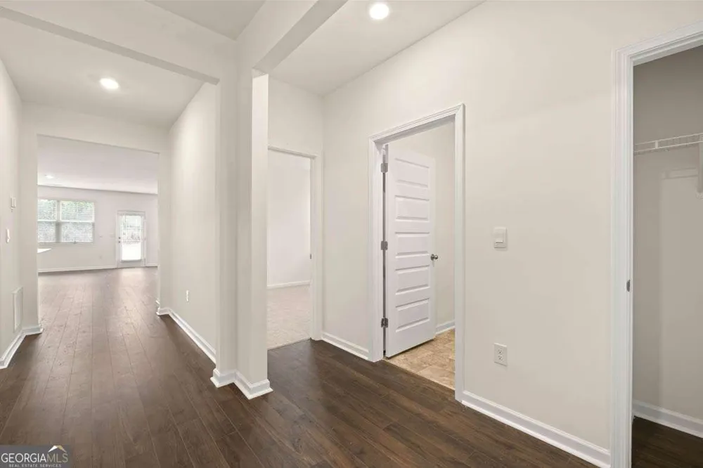 8555 Secretariat DR Lithonia, GA 30058