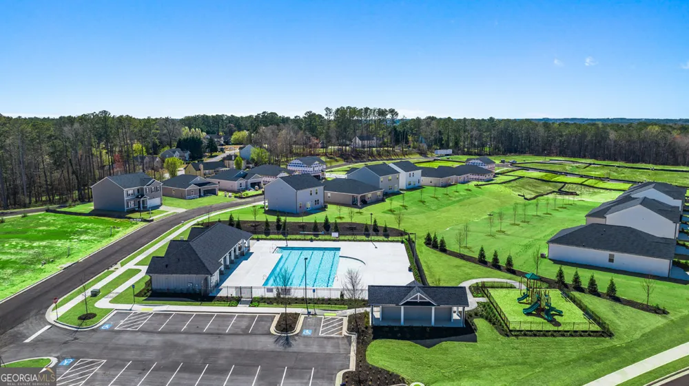 8555 Secretariat DR Lithonia, GA 30058