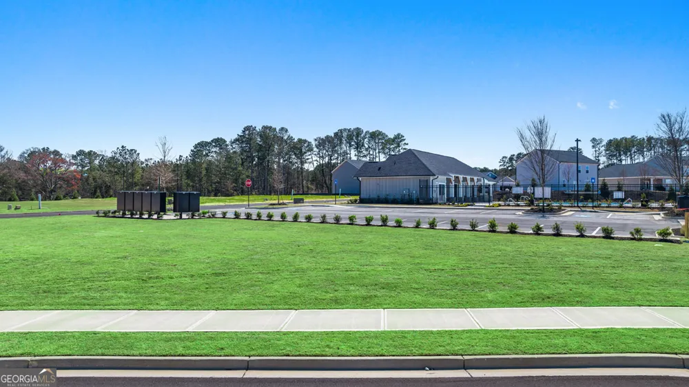 8555 Secretariat DR Lithonia, GA 30058