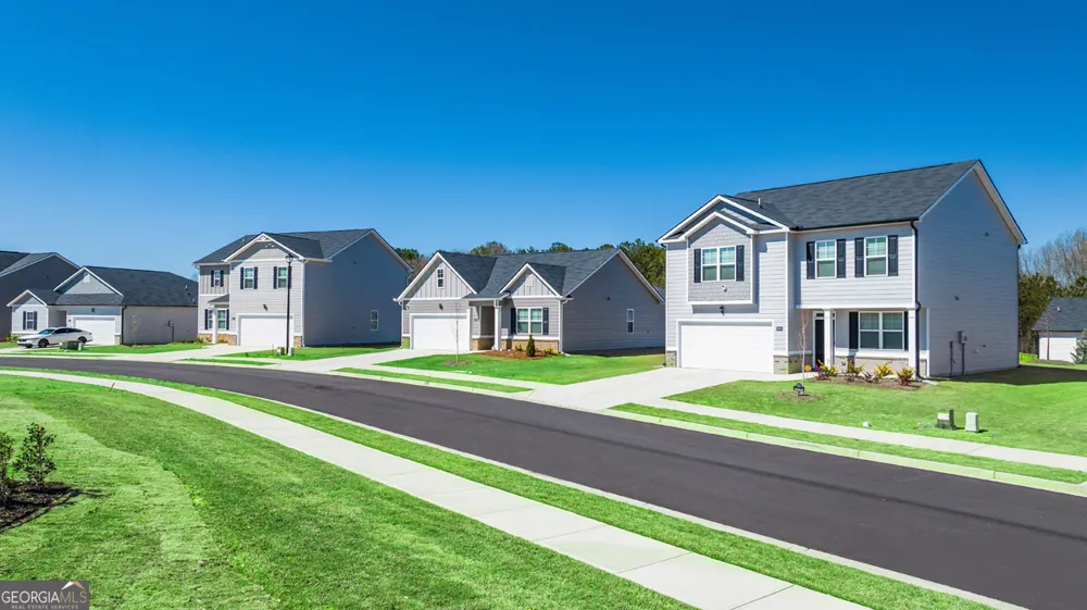 8555 Secretariat DR Lithonia, GA 30058