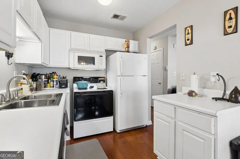 253 Gallant CT SE Mableton, GA 30126