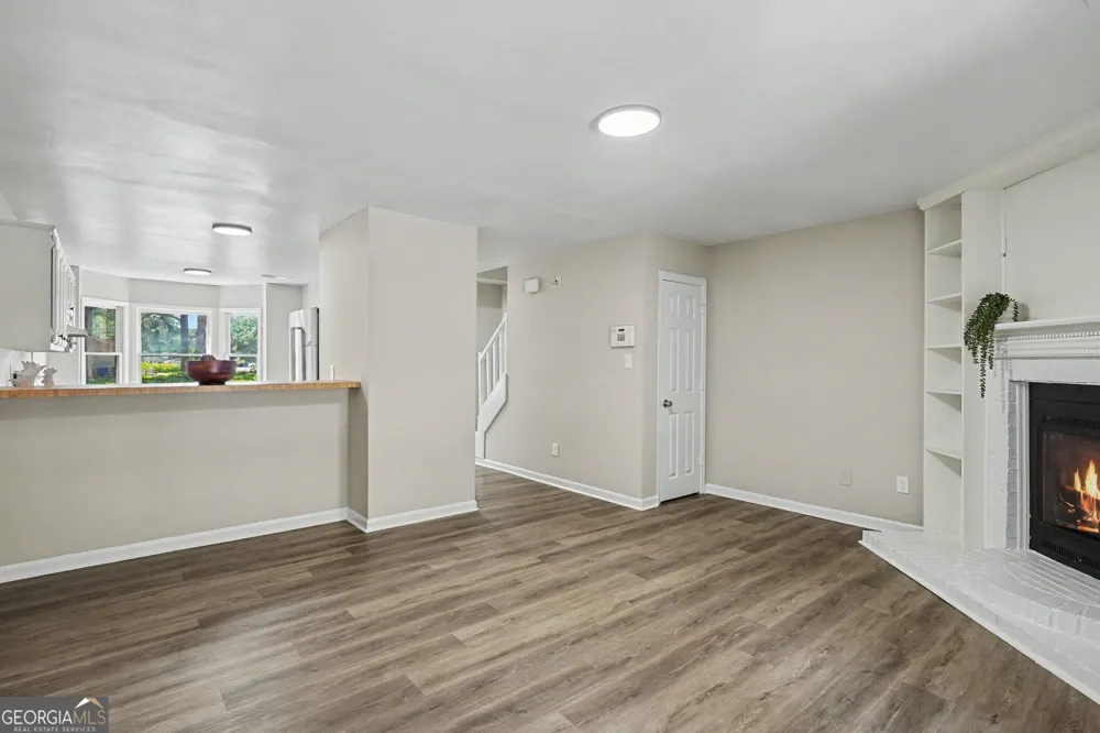 637 Hunting Creek LN SE Conyers, GA 30013