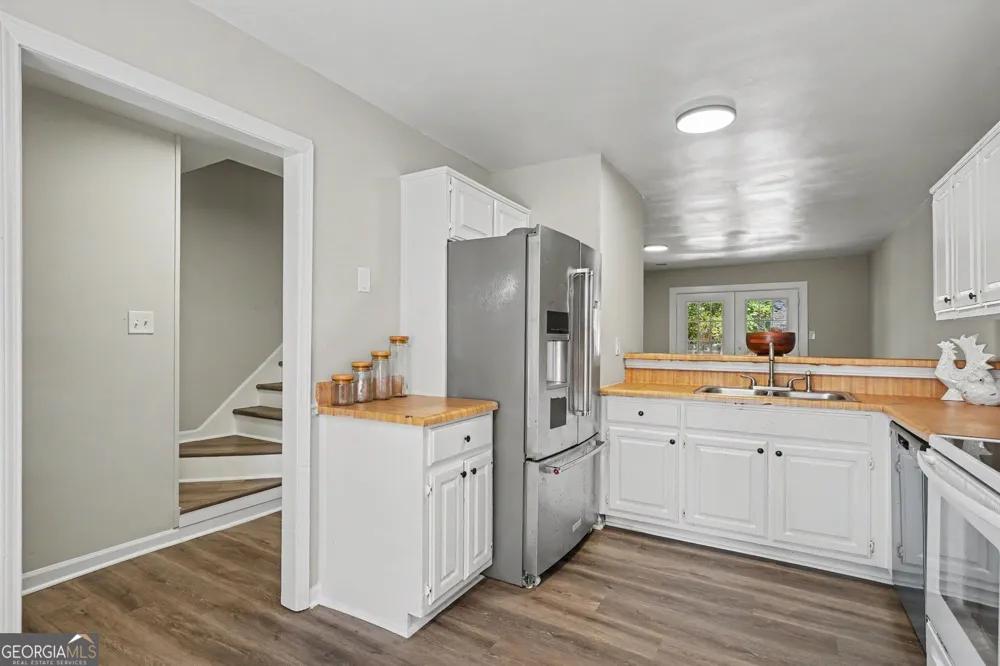 637 Hunting Creek LN SE Conyers, GA 30013