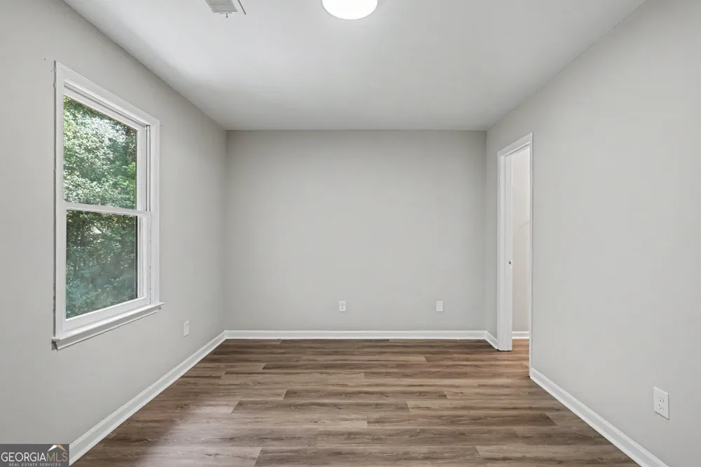 637 Hunting Creek LN SE Conyers, GA 30013