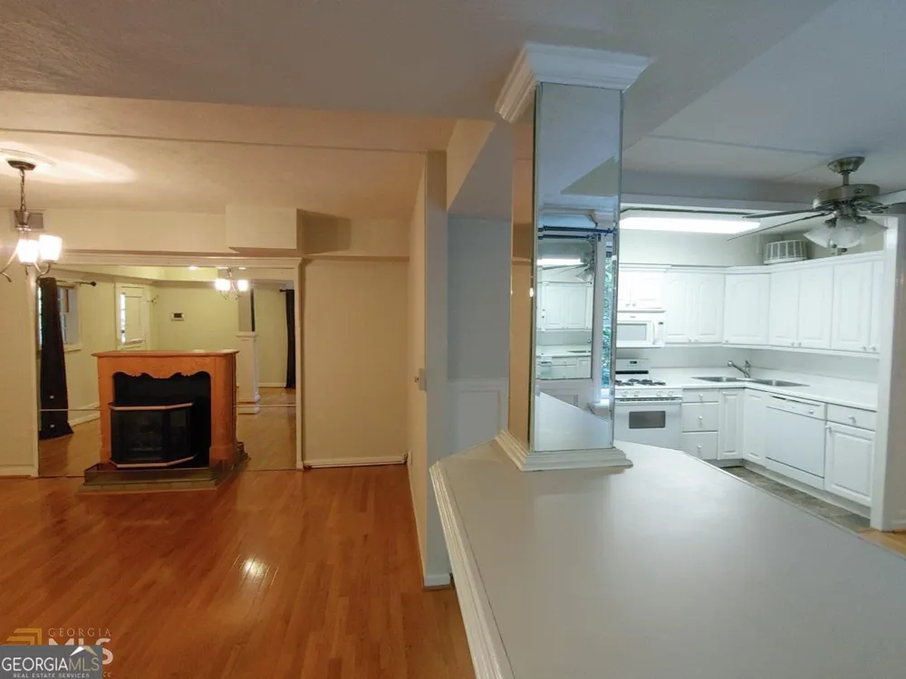76 Laurel Forest CIR NE Atlanta, GA 30342
