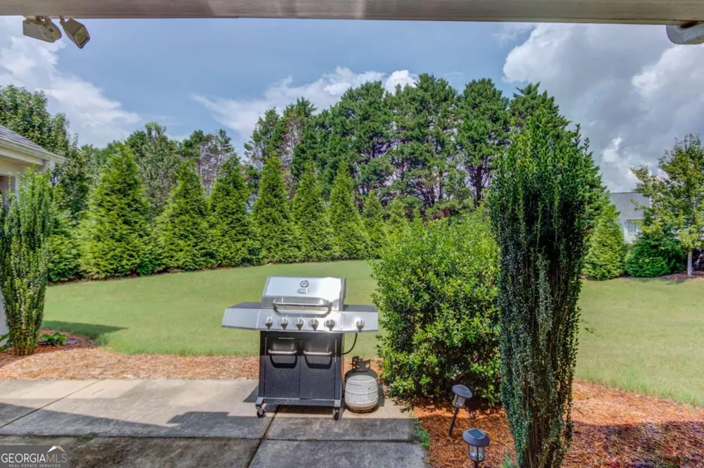 1200 Amhearst Oaks DR Lawrenceville, GA 30043