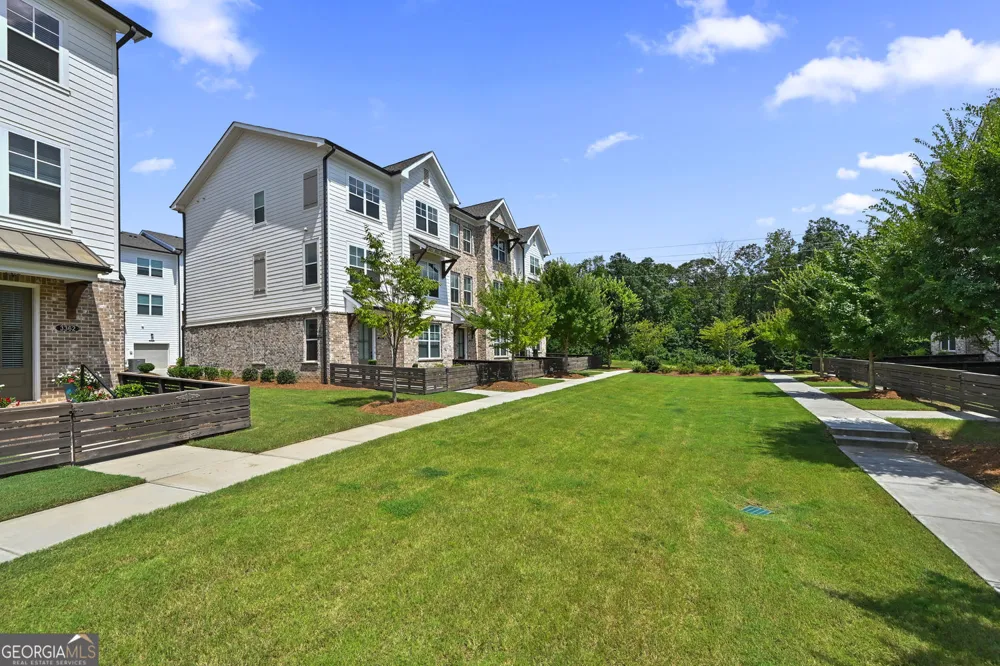 3352 Acorn Harvest LN Suwanee, GA 30024