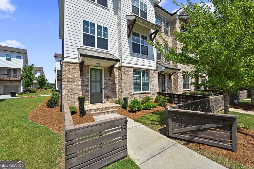 3352 Acorn Harvest LN Suwanee, GA 30024
