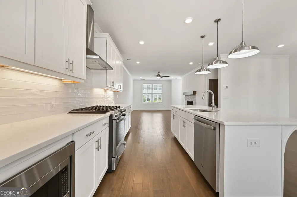 3352 Acorn Harvest LN Suwanee, GA 30024