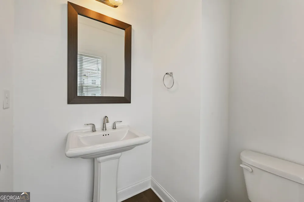 3352 Acorn Harvest LN Suwanee, GA 30024