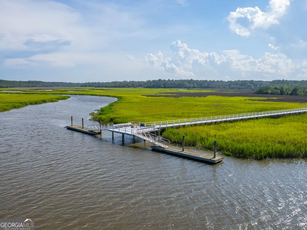 105 Jones Creek DR St. Simons, GA 31522