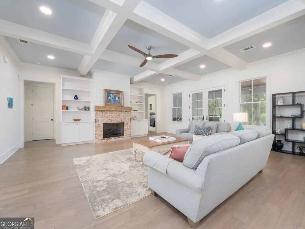 105 Jones Creek DR St. Simons, GA 31522