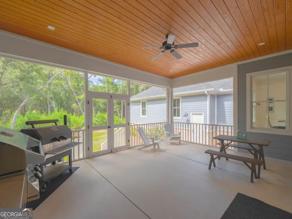 105 Jones Creek DR St. Simons, GA 31522
