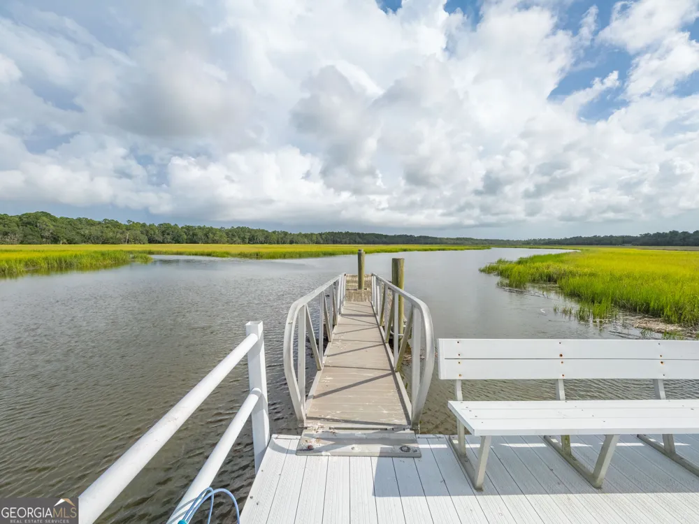 105 Jones Creek DR St. Simons, GA 31522