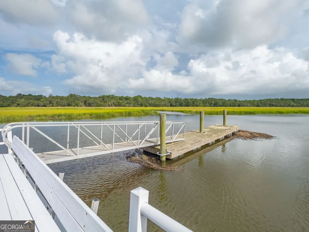 105 Jones Creek DR St. Simons, GA 31522