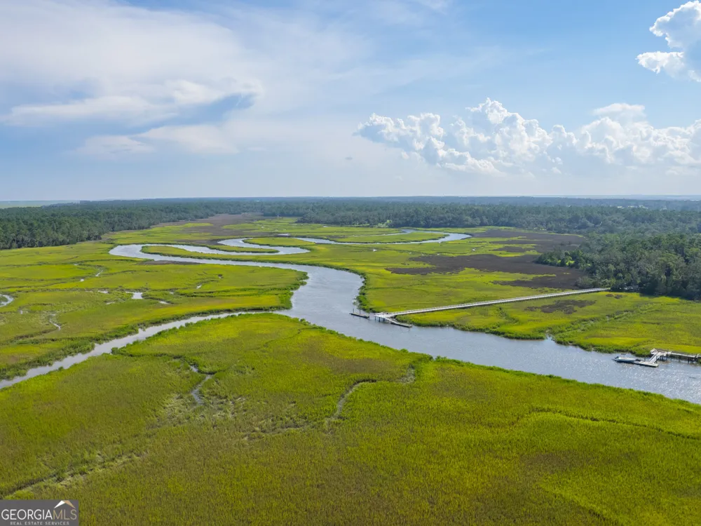 105 Jones Creek DR St. Simons, GA 31522