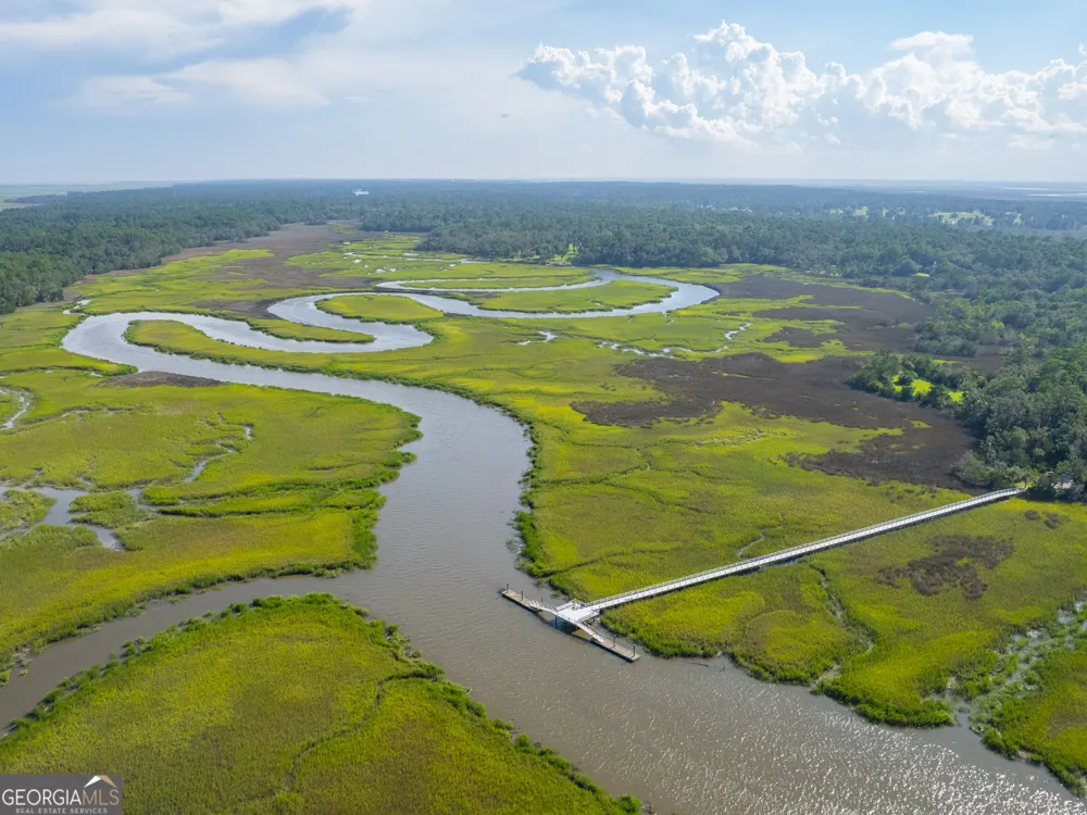 105 Jones Creek DR St. Simons, GA 31522