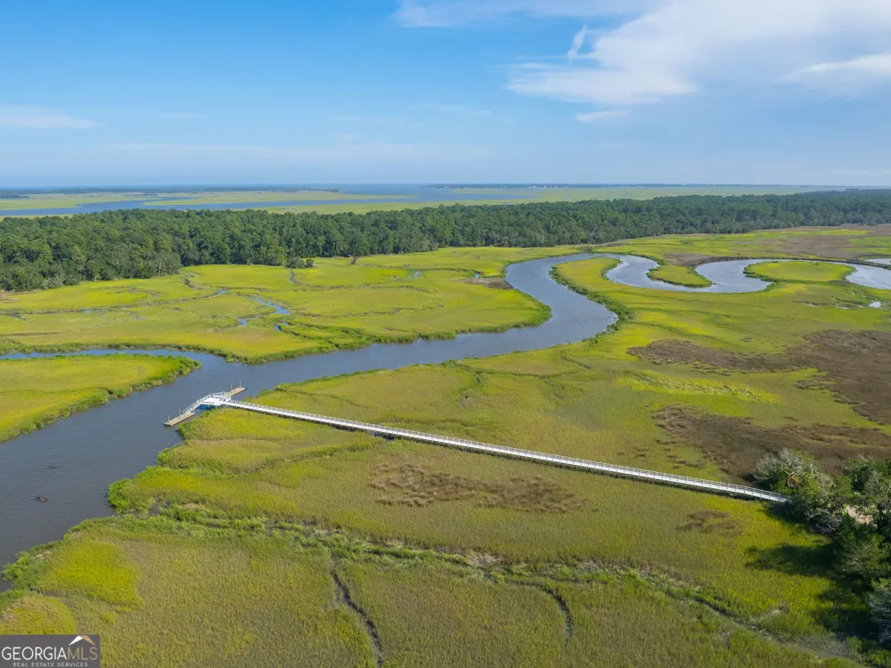 105 Jones Creek DR St. Simons, GA 31522